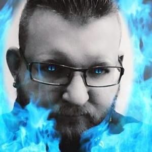 Meet your Posher, Dustin